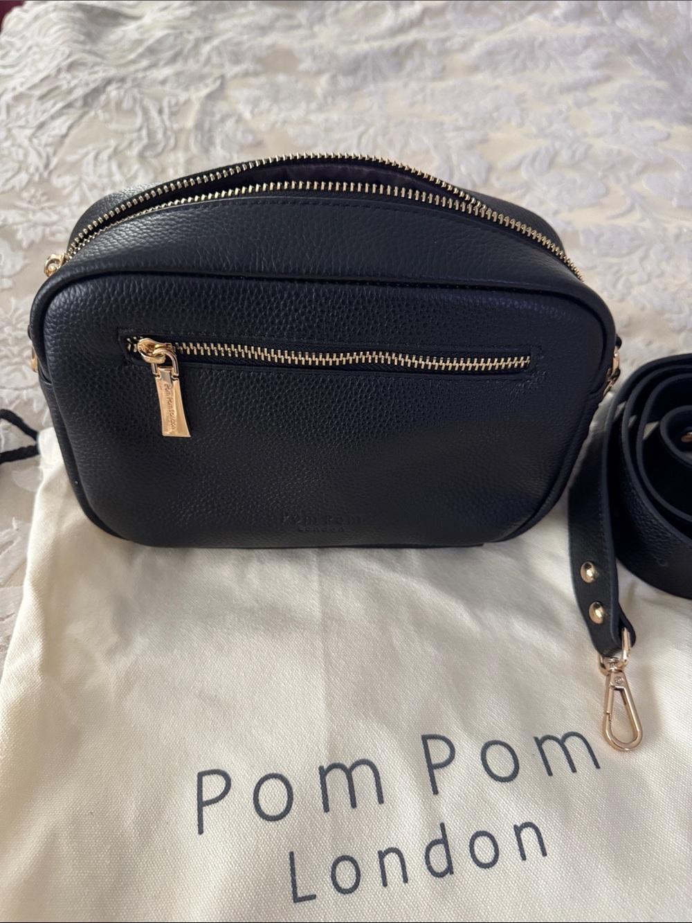 Pom Pom London Black Leather Crossbody Bag - Picture 3 of 3